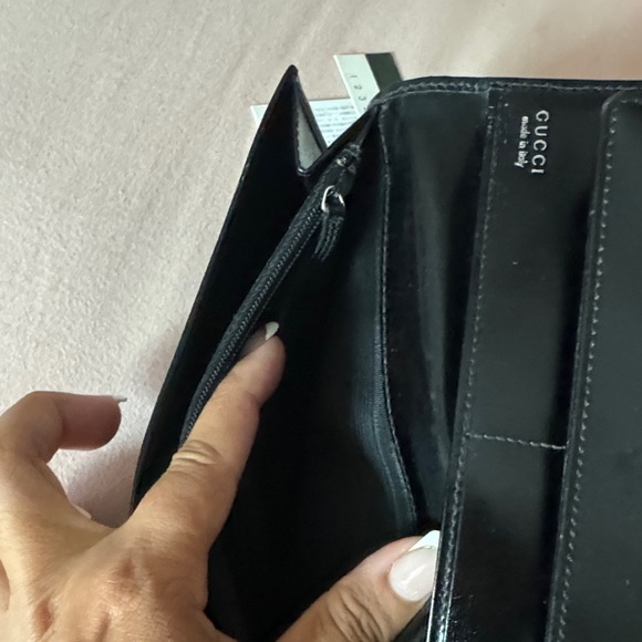 Gucci Black Monogram Wallet - Picture 6 of 10
